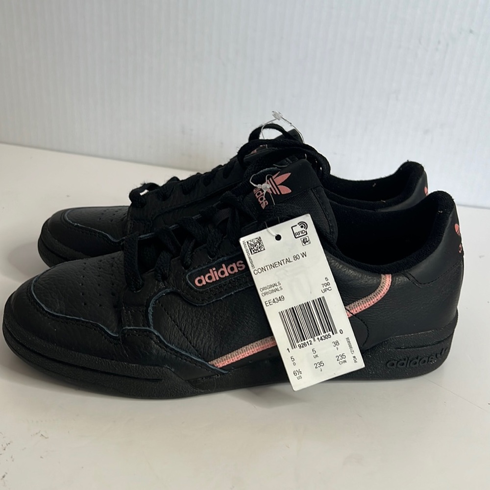 NWT Adidas originals continental 80 sneakers